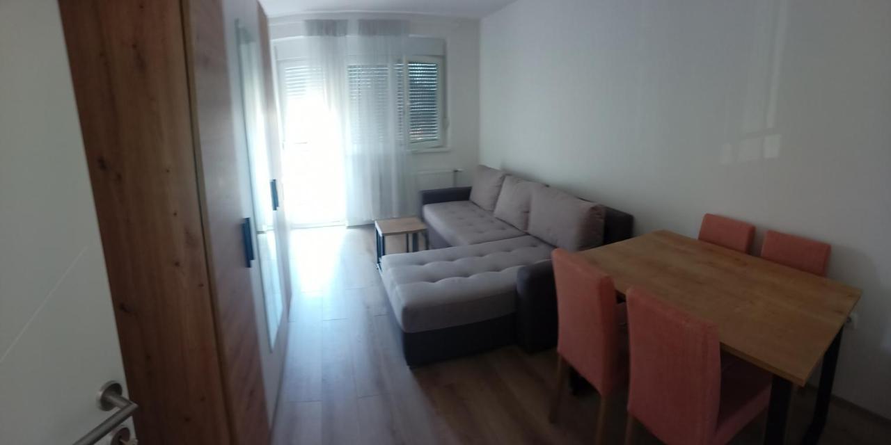 Lane Apartmani Veternik Экстерьер фото