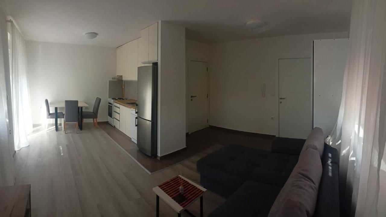 Lane Apartmani Veternik Экстерьер фото