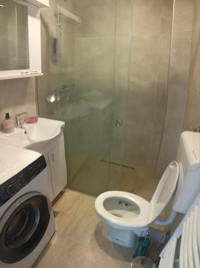 Lane Apartmani Veternik Экстерьер фото